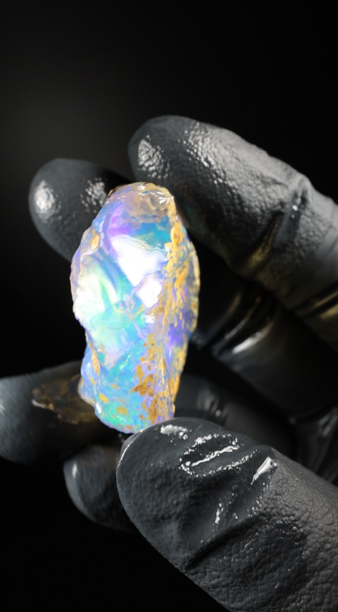 13.89g Rough Specimen