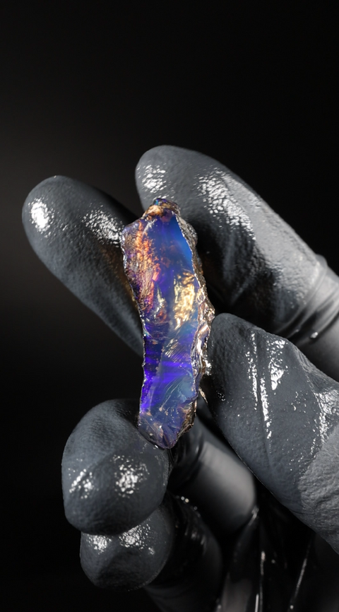 7.11g Rough Specimen