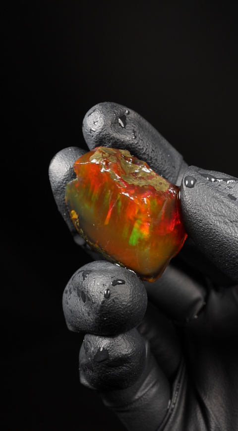 9.97g Rough Specimen