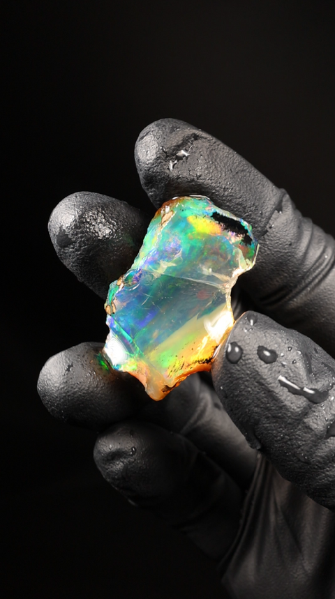 8.53g Rough Specimen