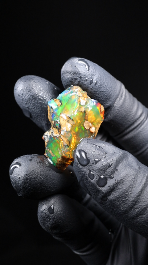 5.55g Rough Specimen