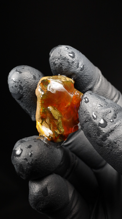 5.69g Rough Specimen