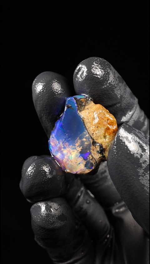 5.85g Rough Specimen