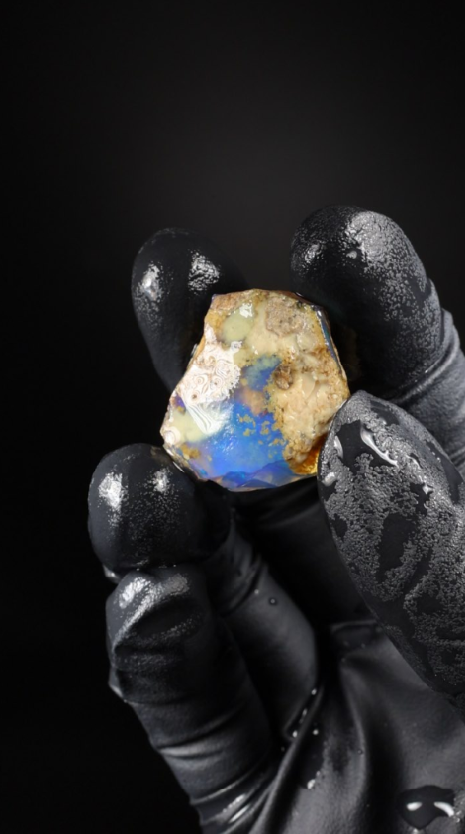 5.80g Rough Specimen