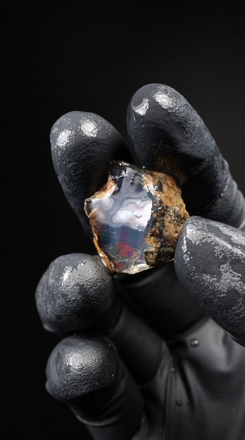 3.95g Rough Specimen