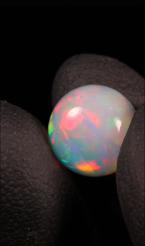 4.75ct Round Cabochon