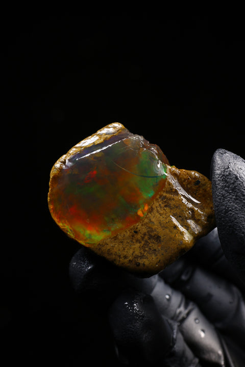 25.90g Rough Specimen