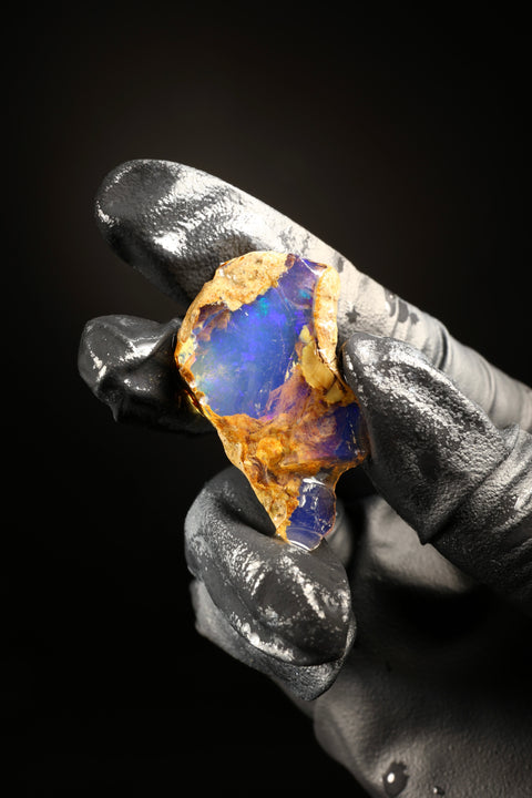 6.81g Rough Specimen