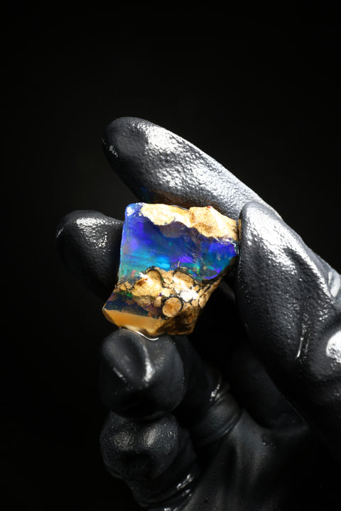 5.55g Rough Specimen