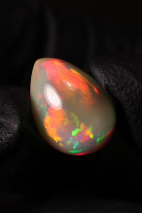 6.20ct Teardrop Cabochon