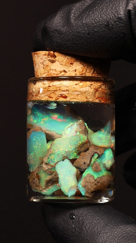 5.00g Chalk Opal Jar