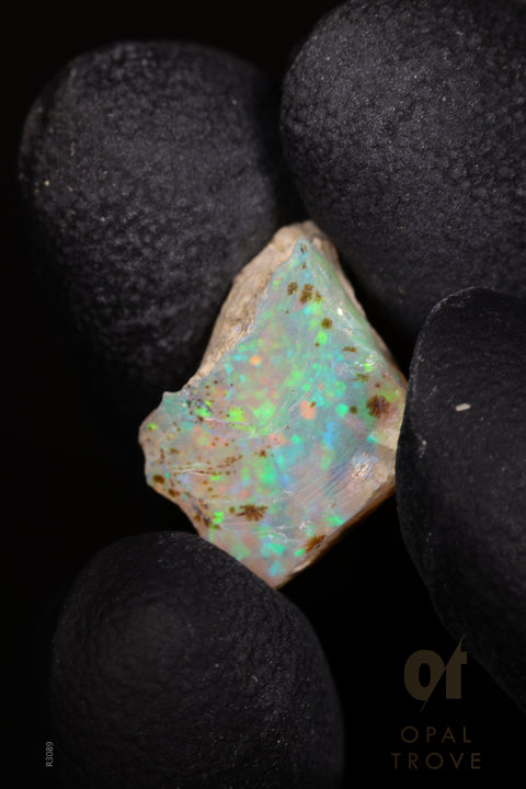 0.86 Rough Ethiopian Jewelry Grade Welo Opal