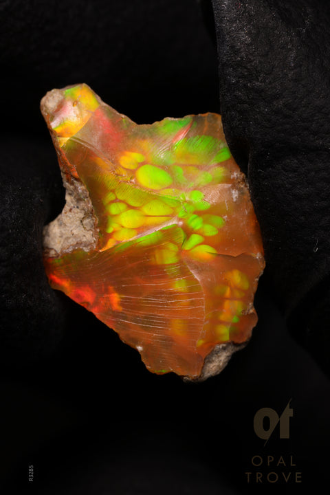 0.89g Rough Ethiopian Jewelry Grade Welo Opal