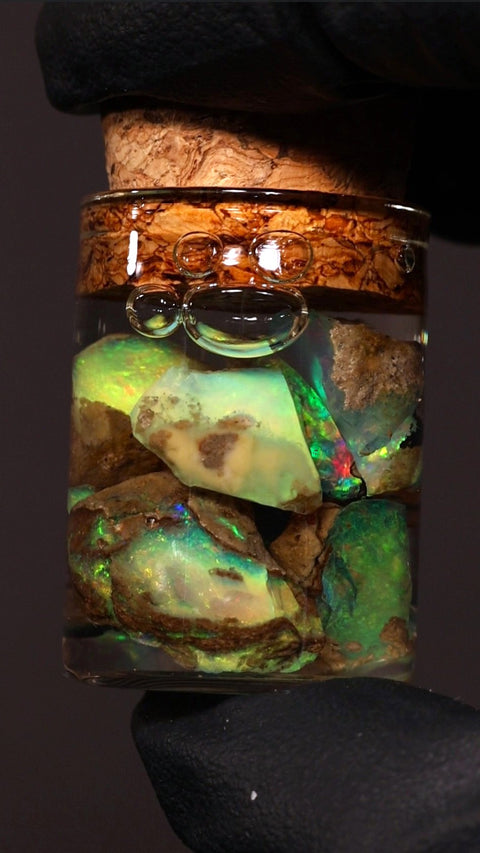 5.00g Chalk Opal Jar