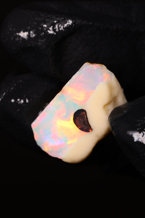 1.29g Chalk Opal