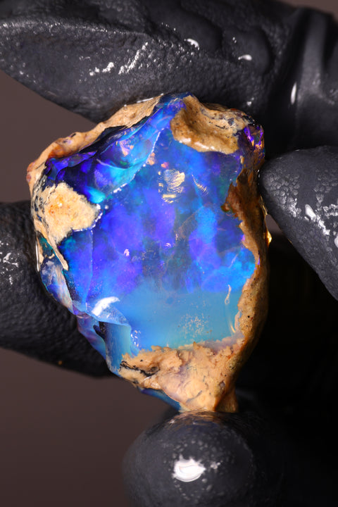 8.81g Rough Specimen