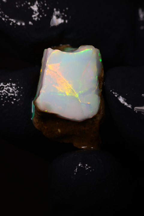 2.82g Chalk Opal