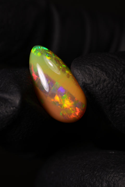 2.90ct Teardrop Cabochon