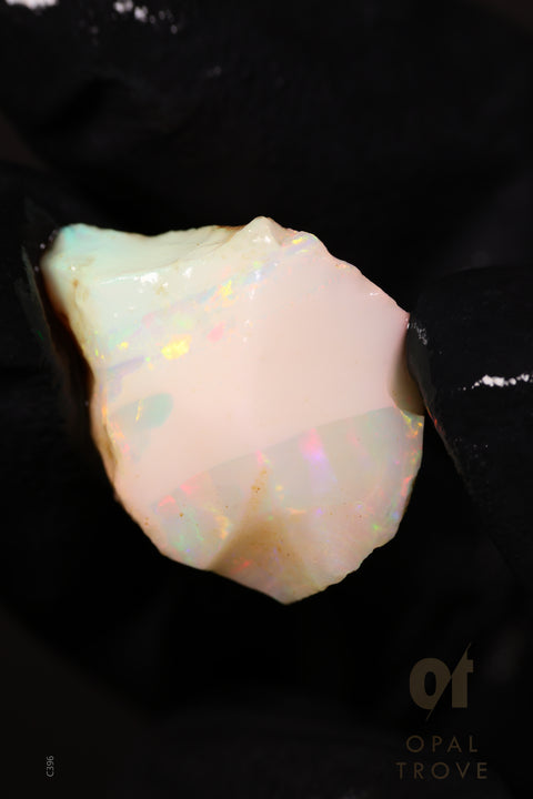 2.35g Rough Ethiopian Chalk Opal