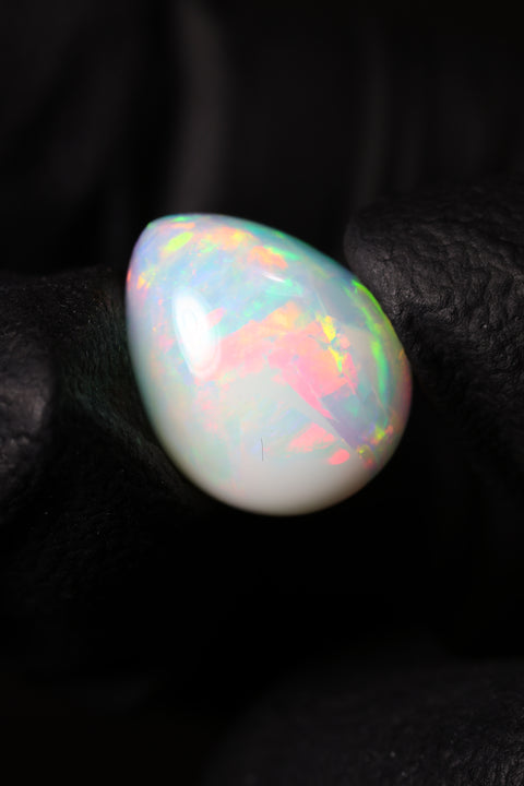 3.50ct Teardrop Cabochon