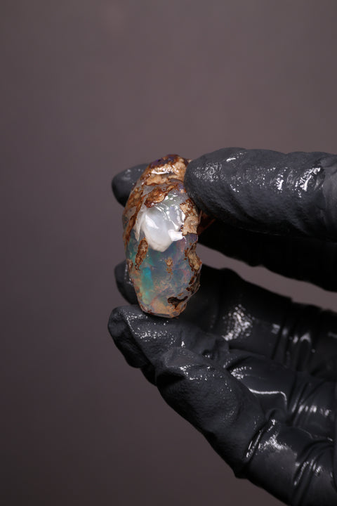 15.86g Rough Specimen