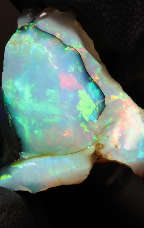 3.83g Chalk Opal