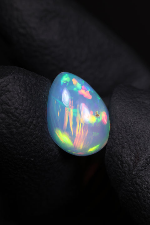 1.95ct Teardrop Cabochon