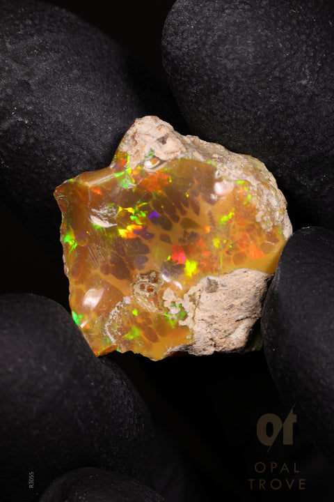 2.72 Rough Ethiopian Jewelry Grade Welo Opal