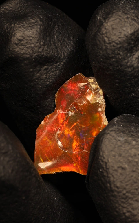 0.70g Rough Single