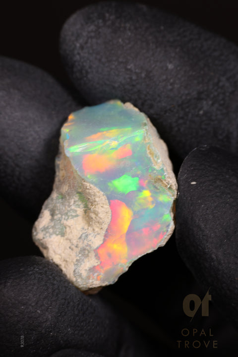 3.60 Rough Ethiopian Jewelry Grade Welo Opal