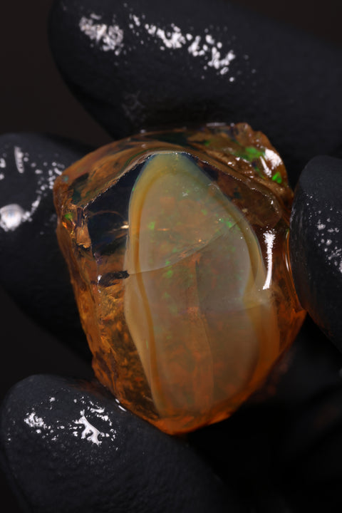 6.89g Rough Specimen