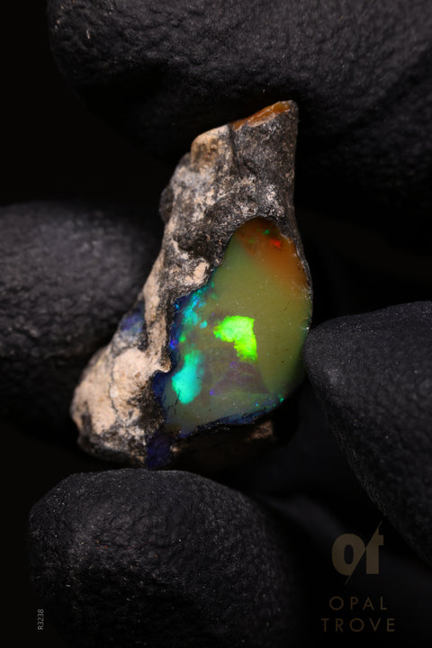 2.18g Rough Ethiopian Jewelry Grade Welo Opal