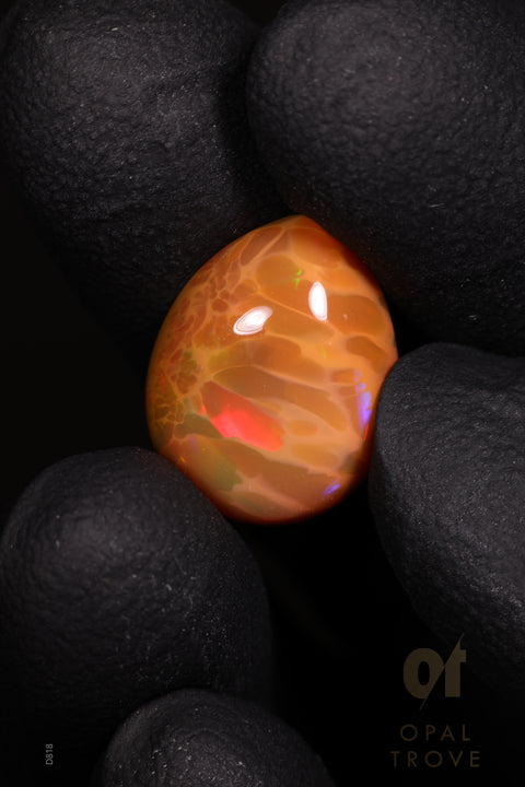 4.90ct Natural Ethiopian Teardrop Cabochon