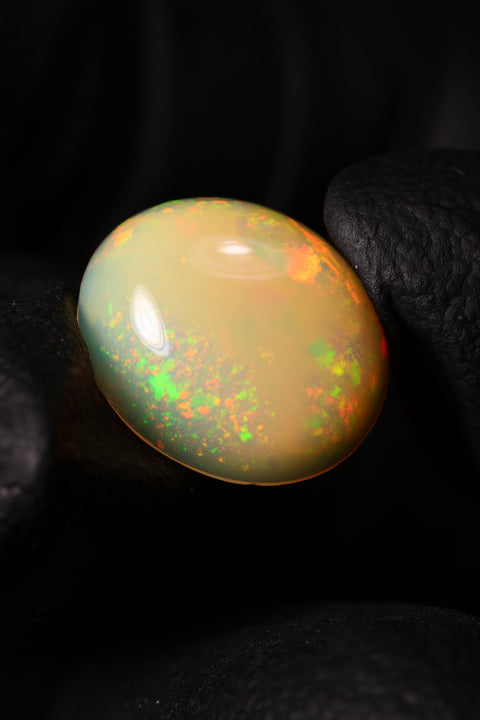 3.05ct Oblong Cabochon