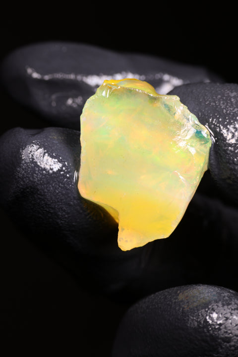 4.08g Rough Specimen