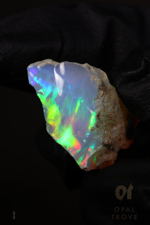 4.53g Rough Ethiopian Jewelry Grade Welo Opal