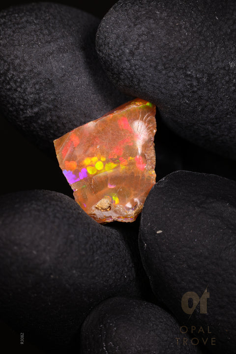 0.51 Rough Ethiopian Jewelry Grade Welo Opal