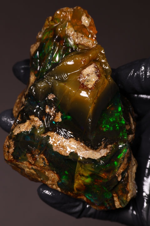 211.60 g Rough Specimen