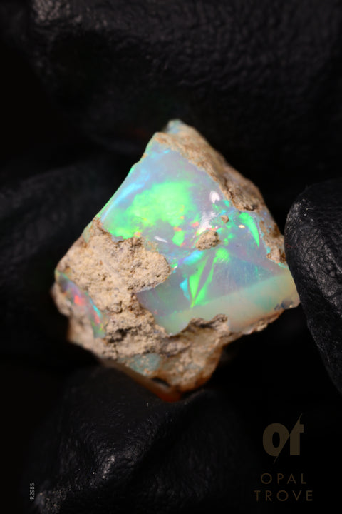 1.86g Rough Ethiopian Jewelry Grade Welo Opal