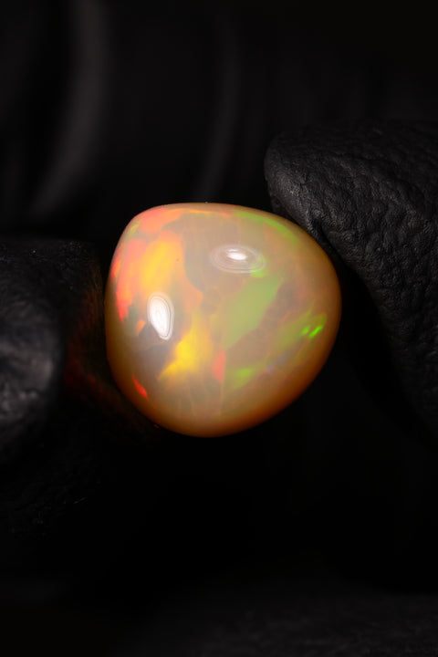 3.55ct Teardrop Cabochon