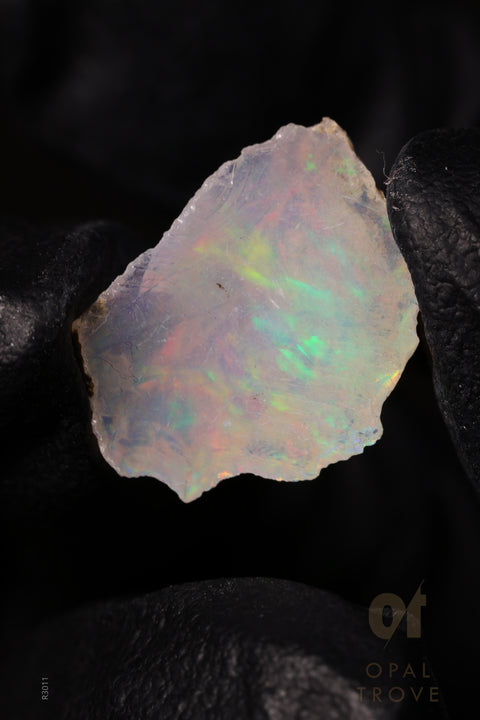 0.74g Rough Ethiopian Jewelry Grade Welo Opal