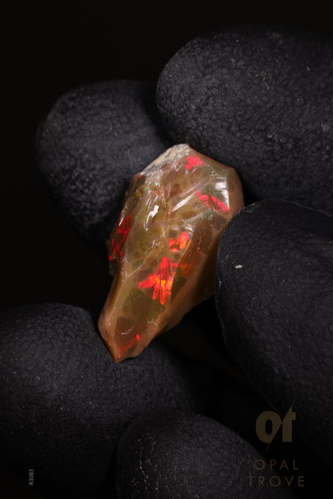 1.30 Rough Ethiopian Jewelry Grade Welo Opal