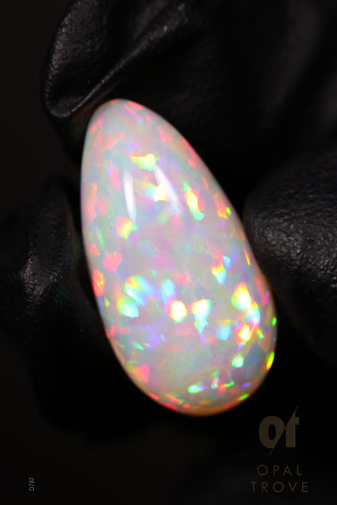 11.80ct Teardrop Cabochon