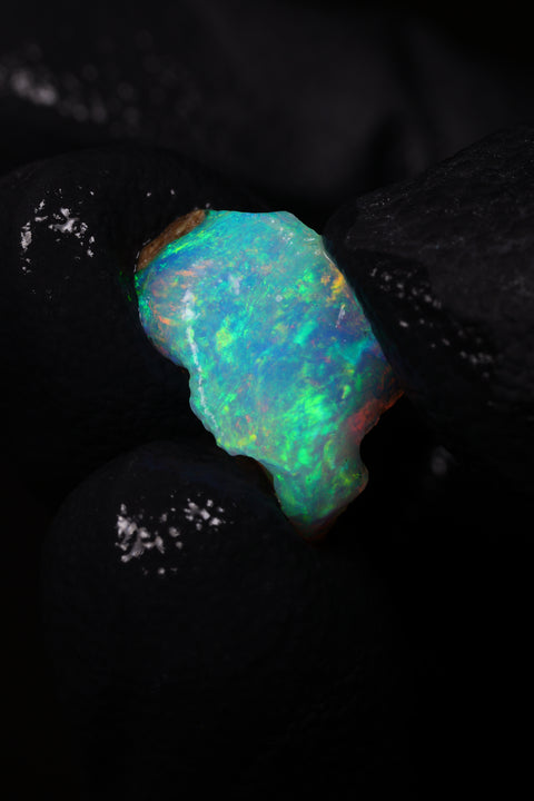0.42g Chalk Opal