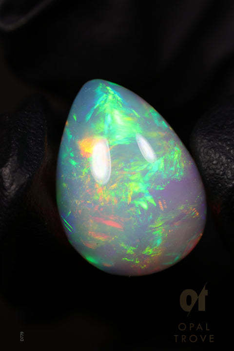 10.10ct Teardrop Cabochon
