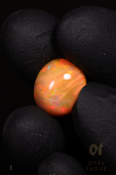 4.20ct Natural Ethiopian Round Cabochon