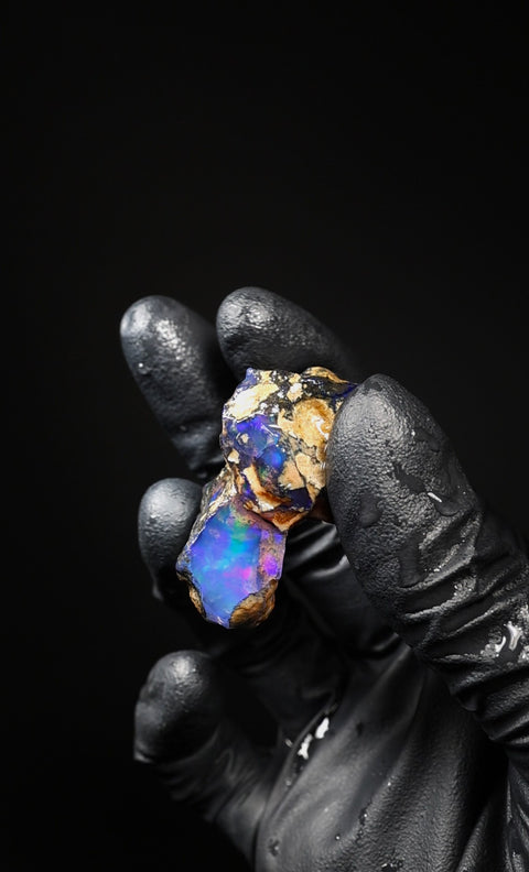 11.83g Rough Specimen