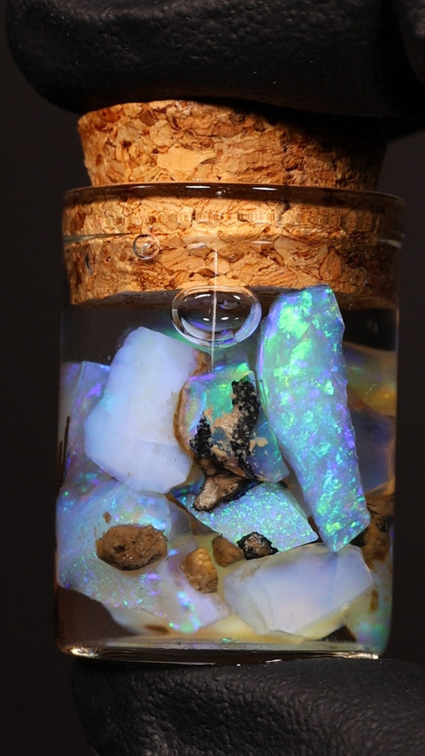 5.00g Chalk Opal Jar
