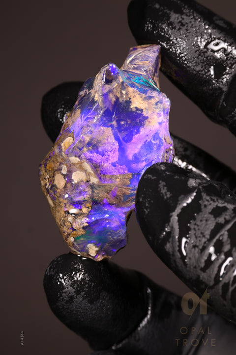 19.39g Rough Welo Ethiopian Specimen Opal