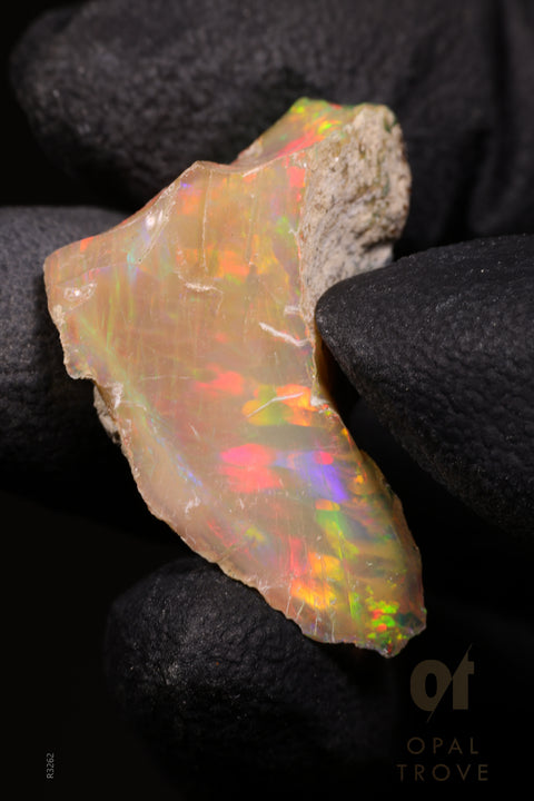 4.90g Rough Ethiopian Jewelry Grade Welo Opal